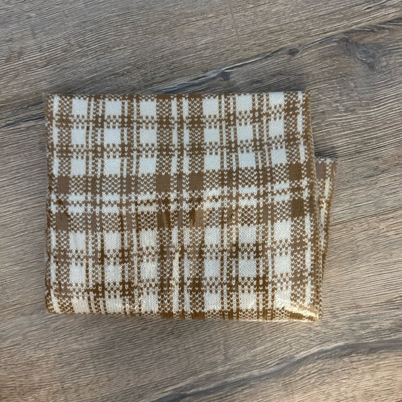 Timberland Plaid Scarf - Picture 4 of 5